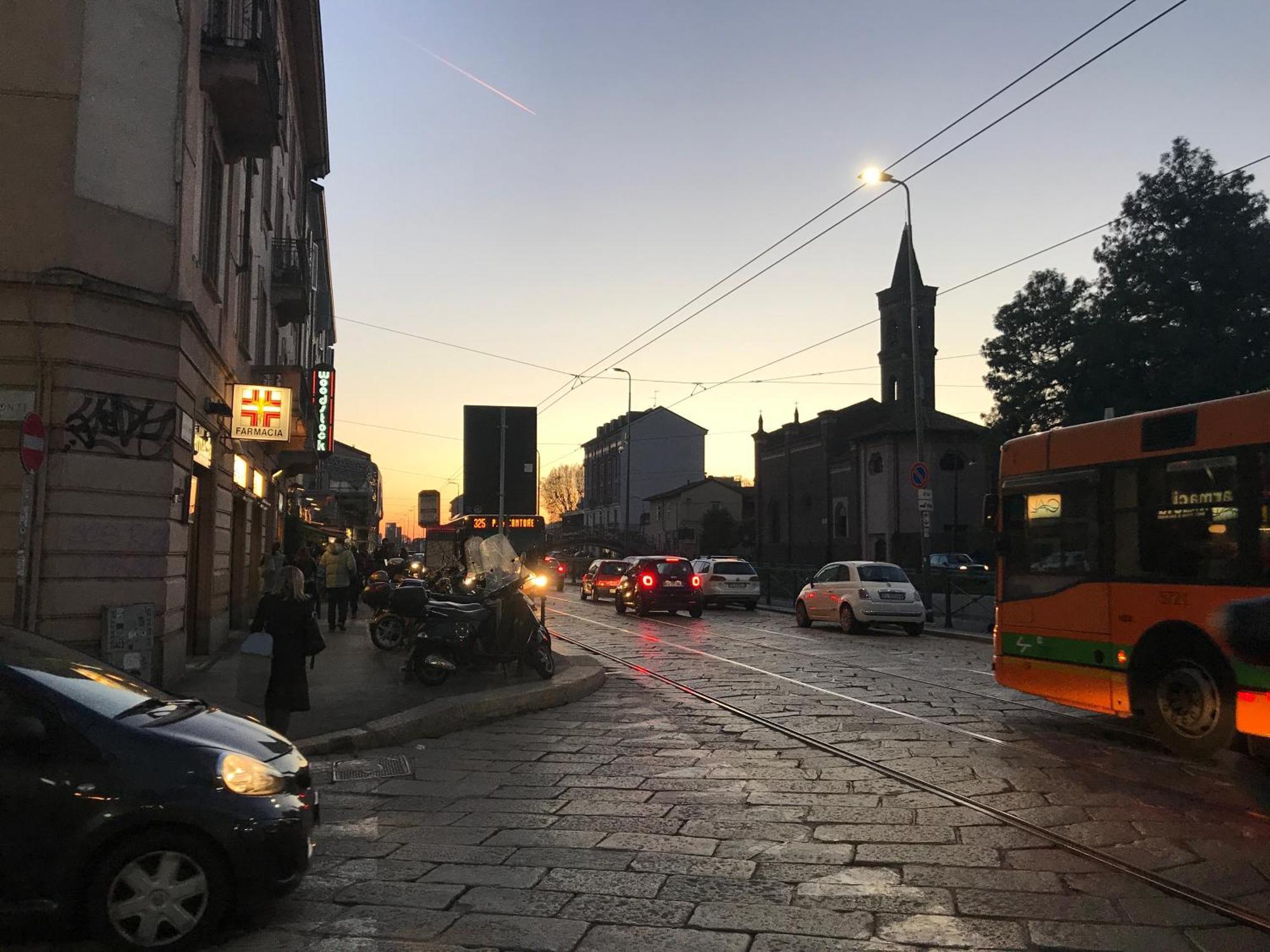 Kibilu - Via Pastorelli Milán Exteriér fotografie