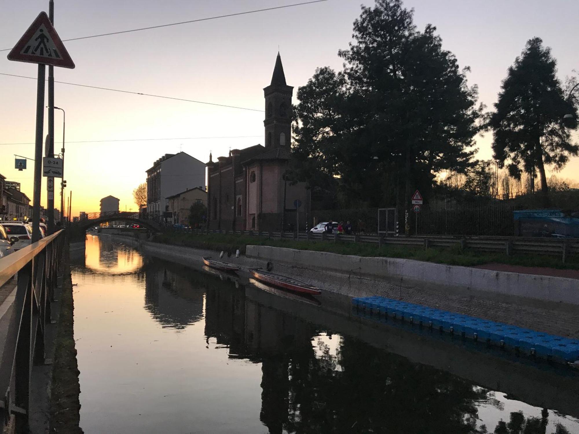 Kibilu - Via Pastorelli Milán Exteriér fotografie